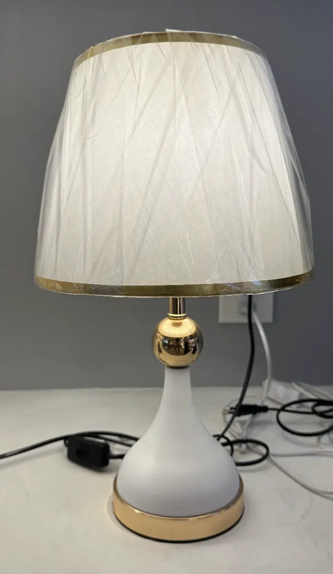 Veioza VZ214WH, 1x E27, Metal si Textil, Alb si Auriu