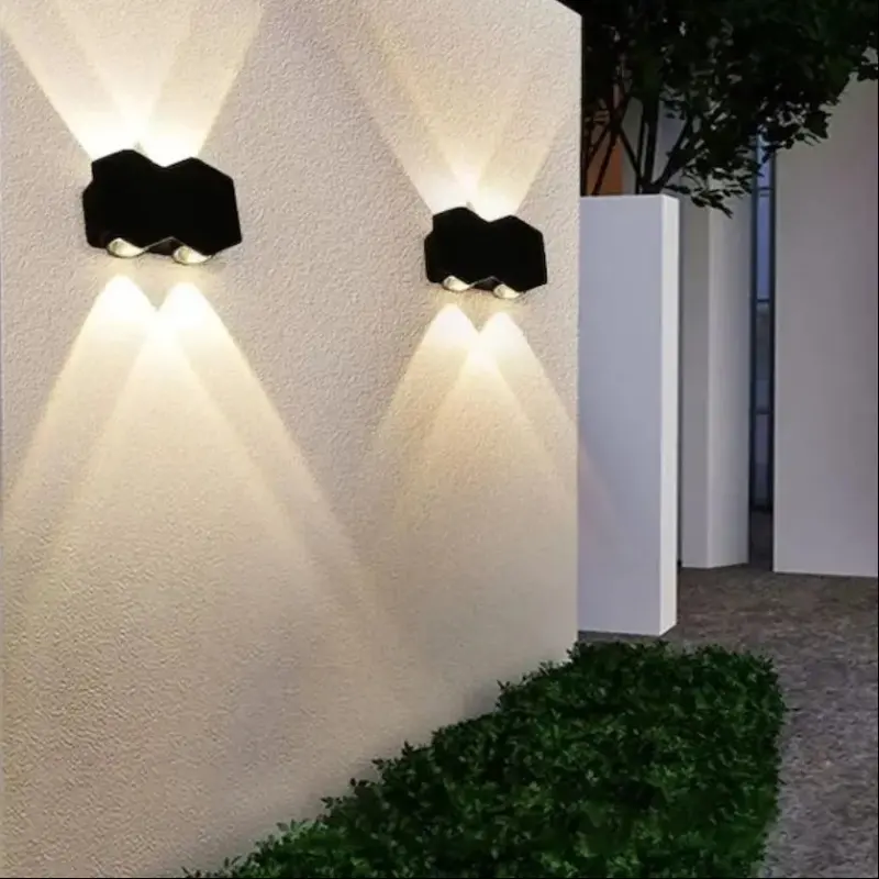 Previzualizare 2: Aplica LED AX231, Exterior si Interior, 4 Surse, 10W, Negru, 3000K