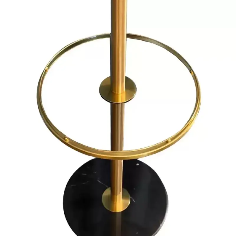 Previzualizare 2: Lampadar Rodney 1x E27 Alb Auriu