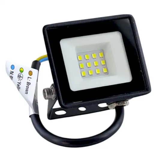 Proiector LED 27W 6000K IP65 220-230V 12 surse Carcasa Negra Metalica