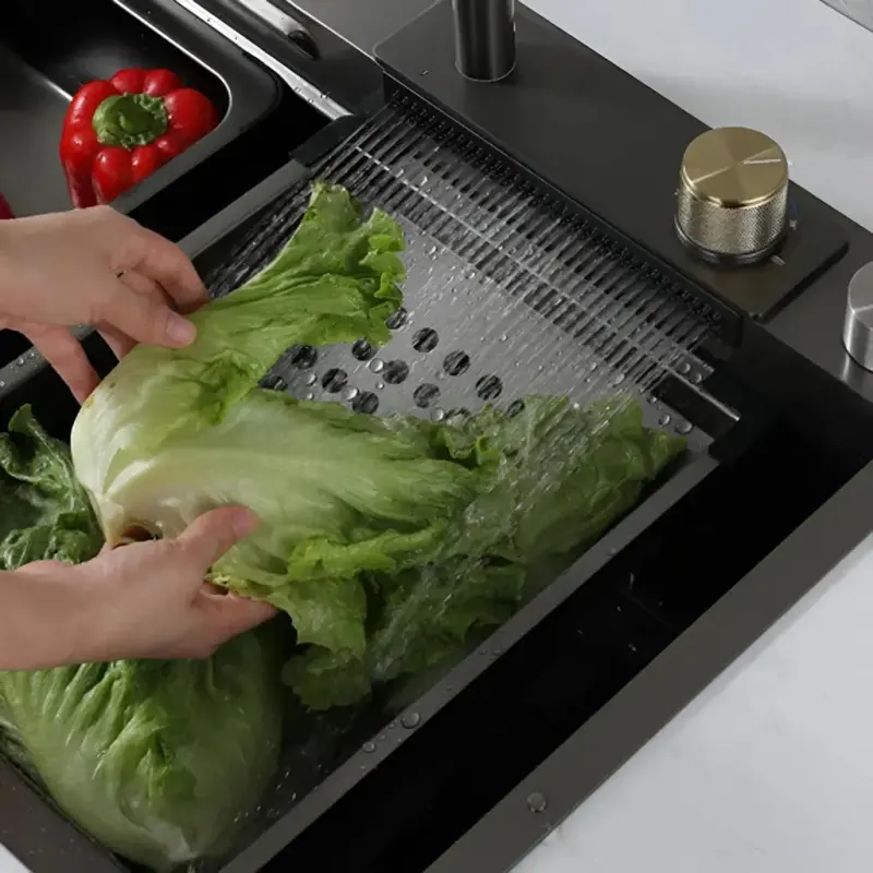 Previzualizare 2: Set Chiuveta Bucatarie Inox cu Baterie Dubla, Cuva Perforare Legume/Fructe, Cuva Universala cu Dop Scurgere, Tocator, Negru Grafit, 75x45X21cm